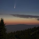 NEOWISE Kuyruklu Yıldızı Adriyatik Denizi Üzerinde Yükseliyor