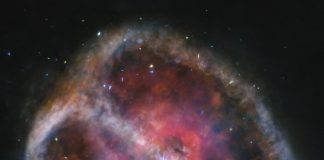 Webb’den Gezegenimsi Nebula NGC 1514 Webb'den Gezegenimsi Nebula NGC 1514