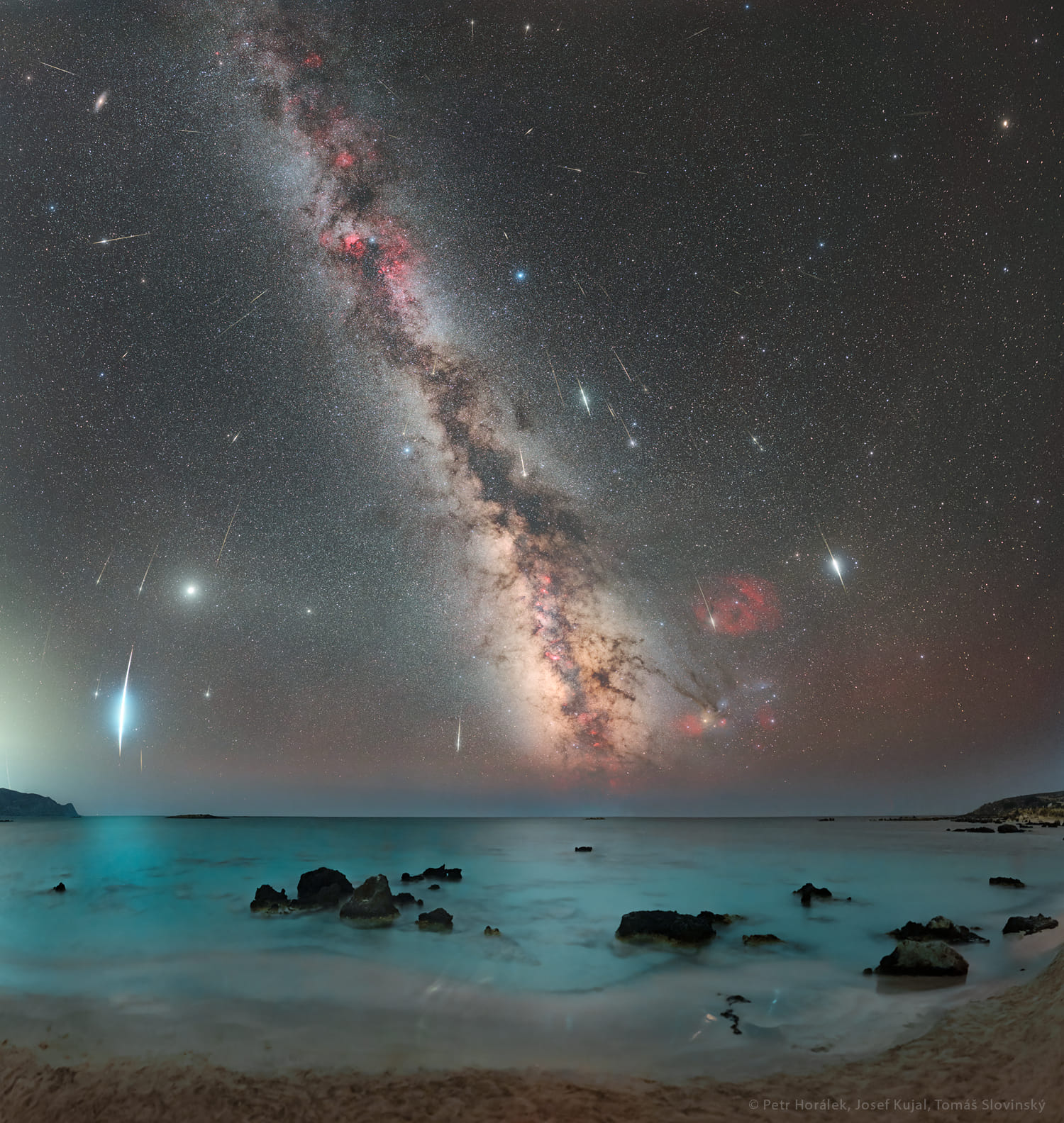 Günün Astronomi Görseli 25 Temmuz 2025 | Uzaydan Haberler On iki yıllık Kappa Cygnidler | Uzaydan Haberler