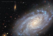 Hubble’dan Spiral Galaksi NGC 3370 Hubble'dan Spiral Galaksi NGC 3370