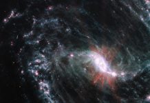Webb’den Çubuklu Spiral Galaksi NGC 1365 Webb'den Çubuklu Spiral Galaksi NGC 1365