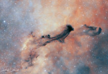 B93: Karanlık Bir Yıldızlararası Hayalet B93: Karanlık Bir Yıldızlararası Hayalet