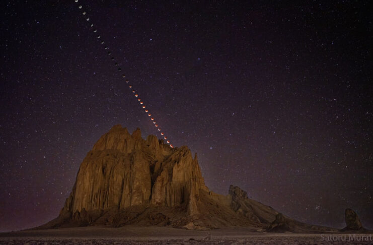 Tsé Bit’a’í Üzerinde Tam Ay Tutulması Tsé Bit'a'í Üzerinde Tam Ay Tutulması
